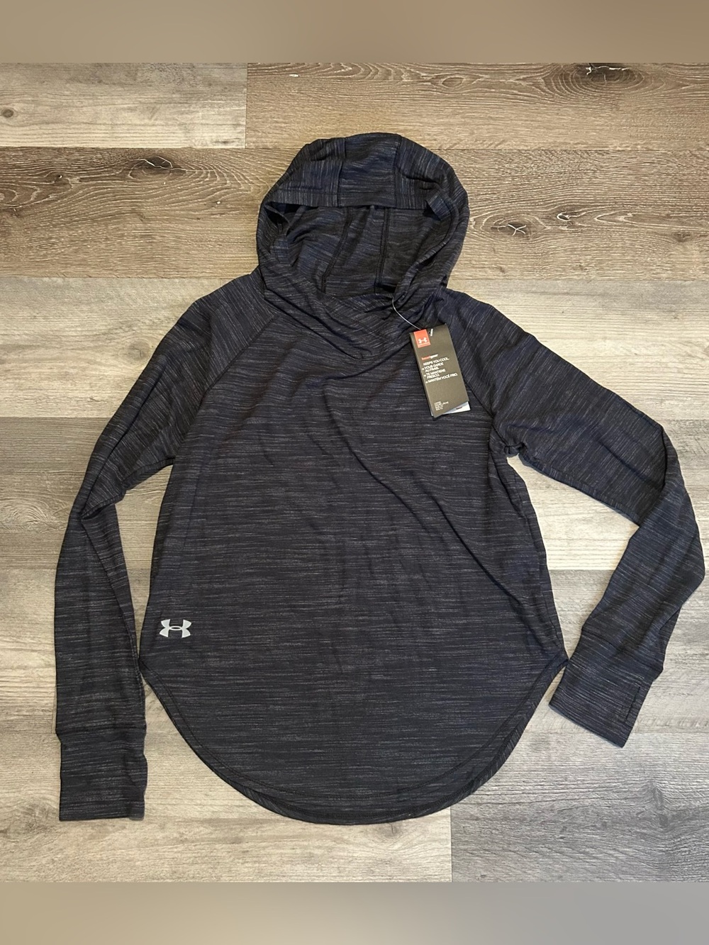 NWT XS Loose Fit Under Armour Gray Hooded Long Sleeve Shirt